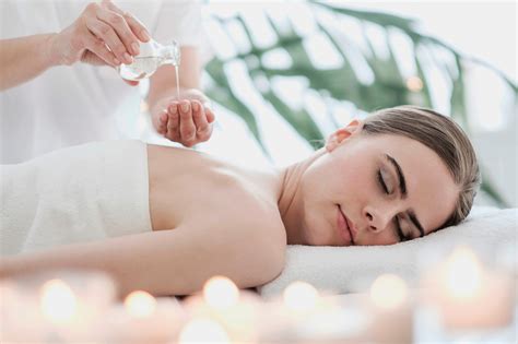 Massage sensuel complet du corps Massage érotique Arrondissement de Zurich 2 Wollishofen